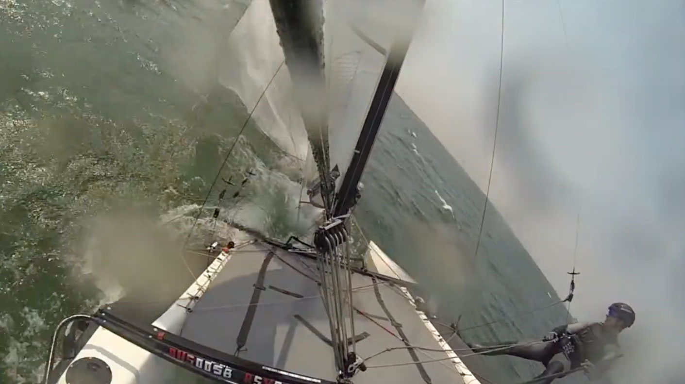 Nacra 15 „Skipper vs Crew Life…” Pitchpole